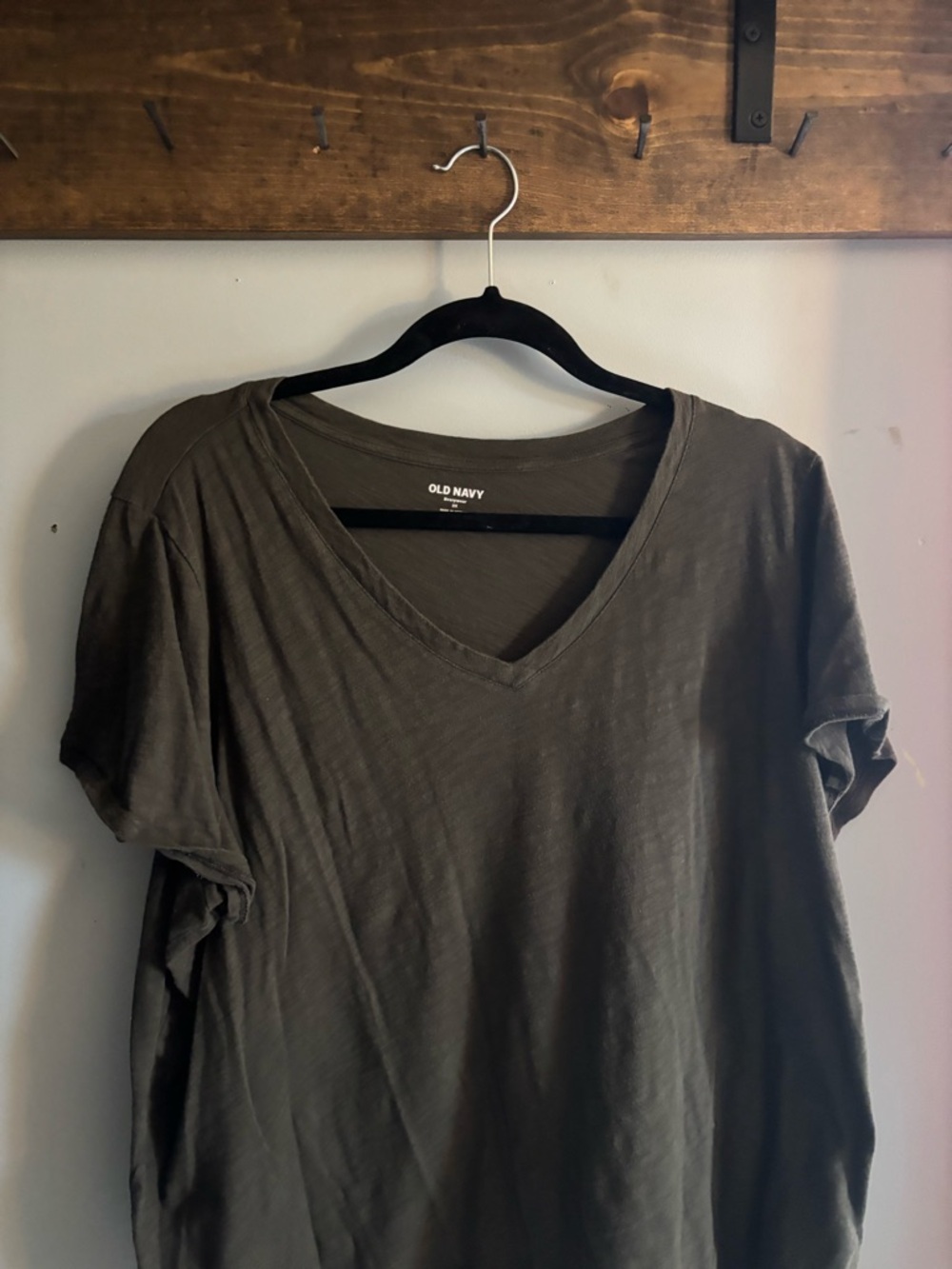 Old Navy Olive Green V-Neck Short Sleeve Tee